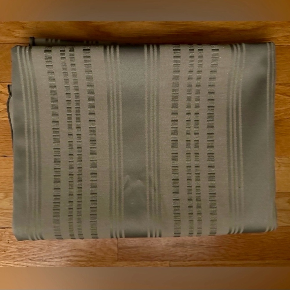 TABLE CLOTH (Light Khaki)